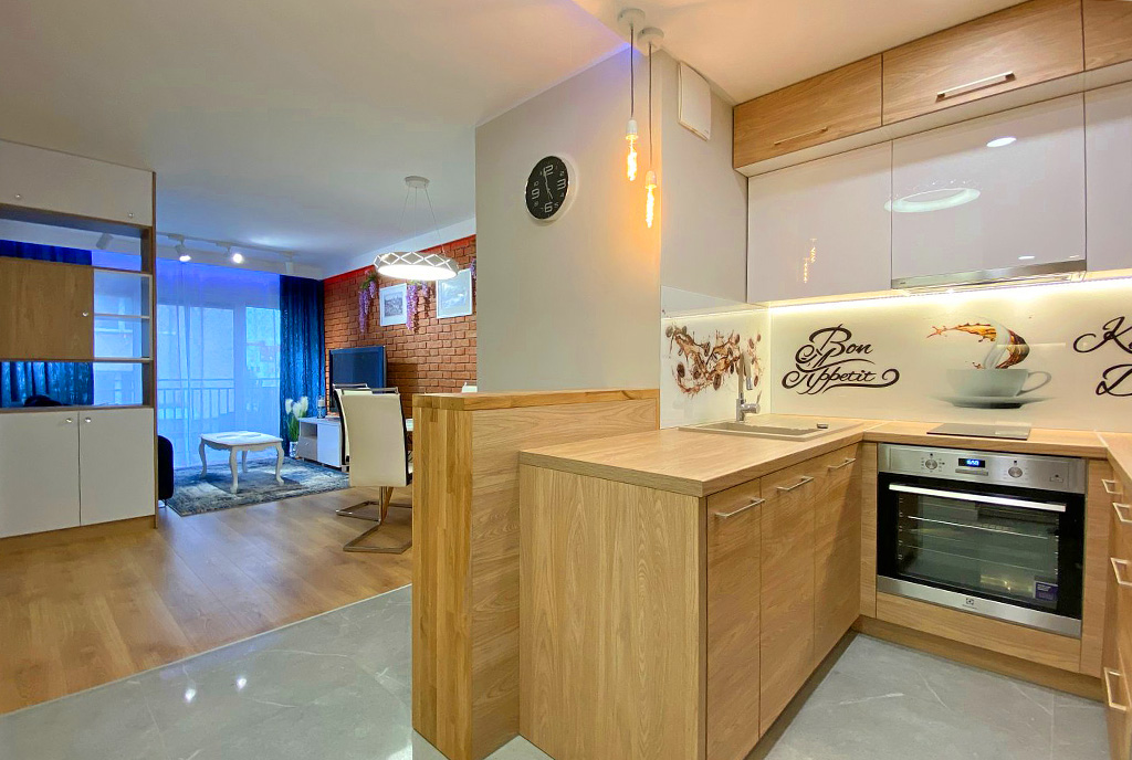 widok na aneks kuchenny w luksusowym apartamencie do wynajmu Szczecin