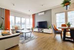 imponujących rozmiarów salon w ekskluzywnym apartamencie do sprzedaży Wieluń