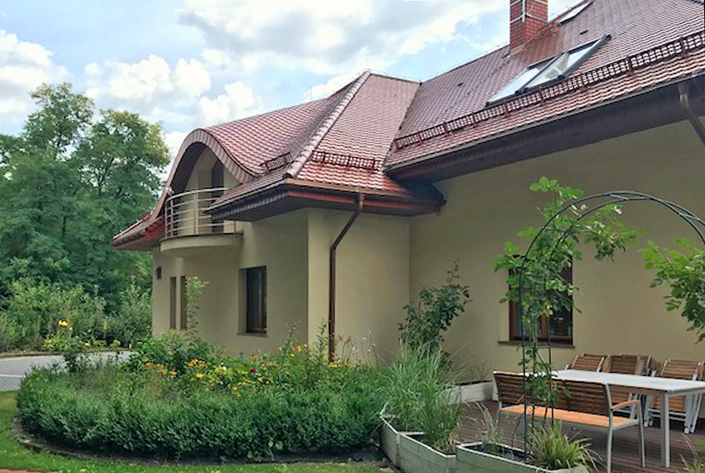 monumentalna bryła luksusowej willi na sprzedaż Wieluń (okolice)