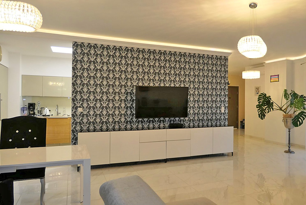 widok na salon w ekskluzywnym apartamencie do sprzedaży Gdańsk