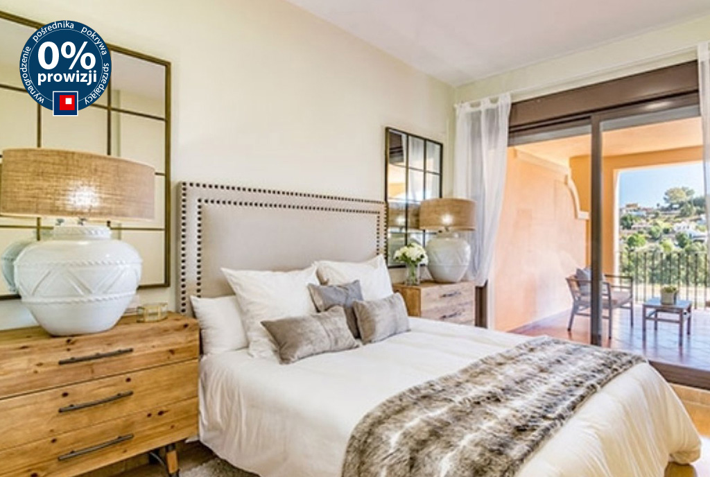 zaciszna sypialnia w luksusowym apartamencie do sprzedaży Hiszpania (Estepona)