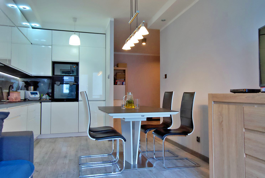 nowocześnie zaaranżowana kuchnia w ekskluzywnym apartamencie do sprzedaży Gorzów Wielkopolski