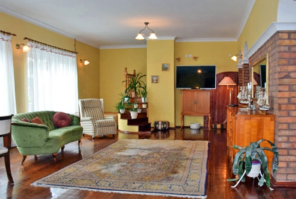 komfortowy salon w luksusowej willi na sprzedaż Słupsk (okolice)