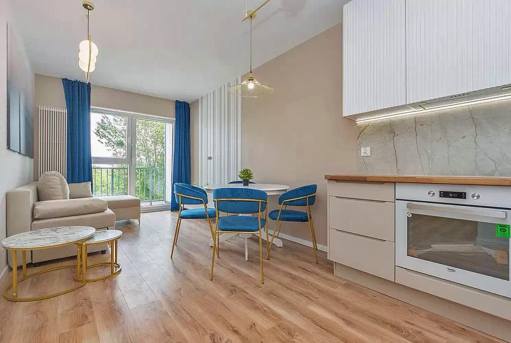 słoneczne wnętrze luksusowego apartamentu do sprzedaży Gdańsk