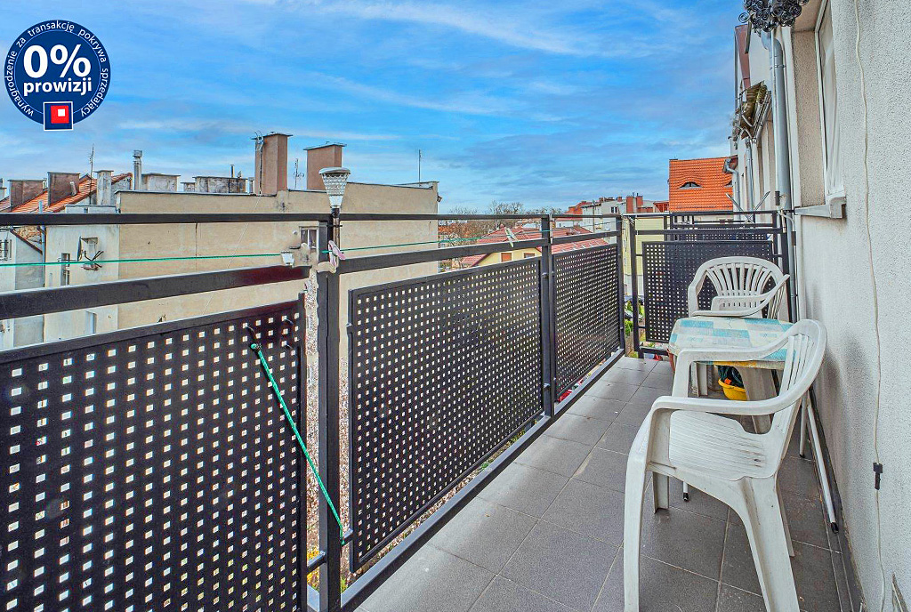 widokowy taras przy ekskluzywnym apartamencie na sprzedaż Bolesławiec
