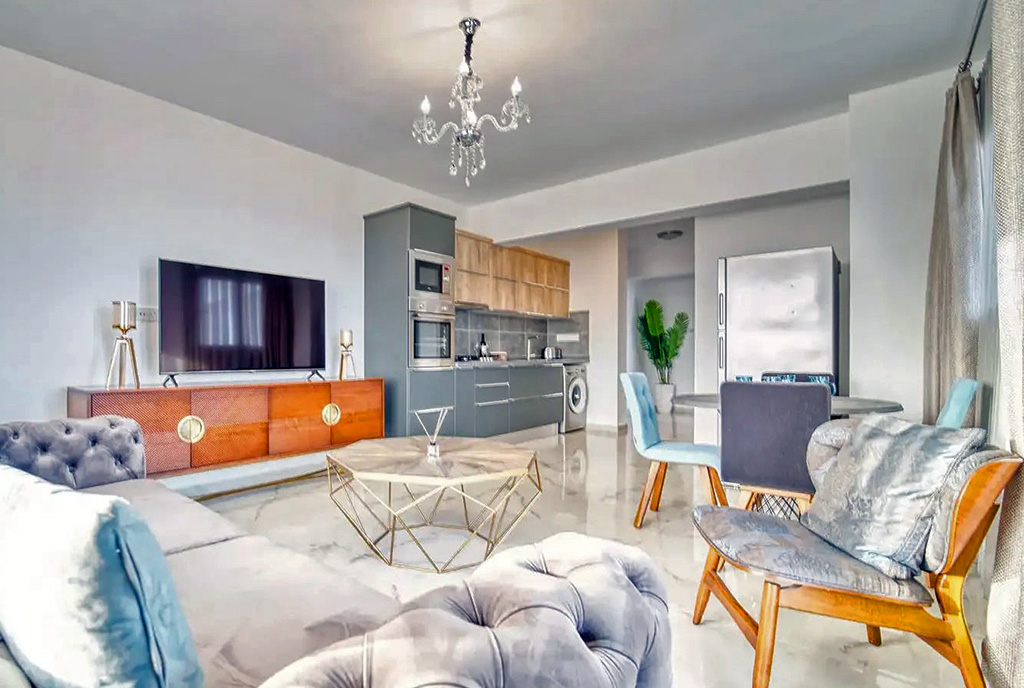 kameralny pokój dzienny w ekskluzywnym apartamencie na sprzedaż Cypr (Iskele)