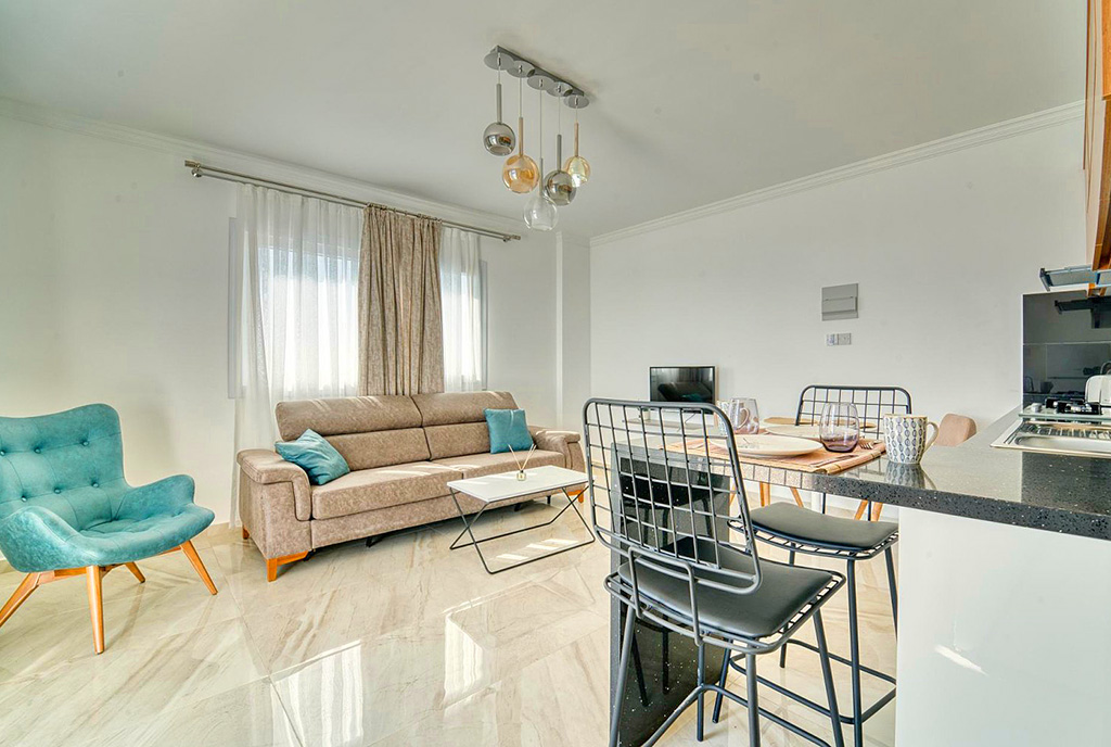 nowoczesny design salonu w ekskluzywnym apartamencie do sprzedaży Cypr (Iskele)