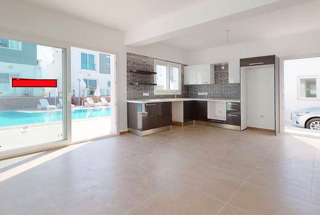 przestronne wnętrze ekskluzywnej willi na sprzedaż Cypr (Iskele)