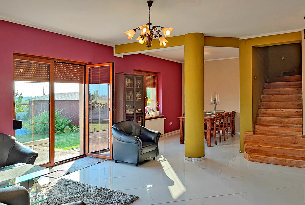 imponujące wnętrze luksusowej willi na sprzedaż Legnica (okolice)