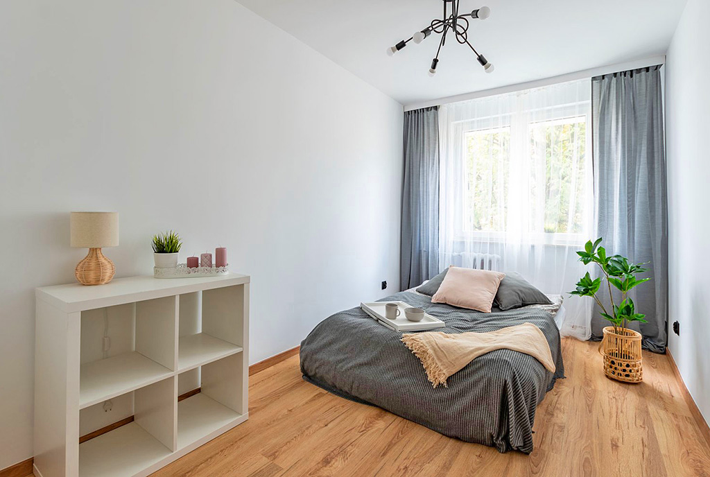 zaciszna sypialnia w ekskluzywnym apartamencie na sprzedaż Elbląg