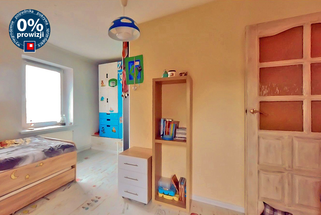 zdjęcie prezentuje pokój dla dziecka w ekskluzywnym apartamencie na sprzedaż Wałbrzych (okolice)