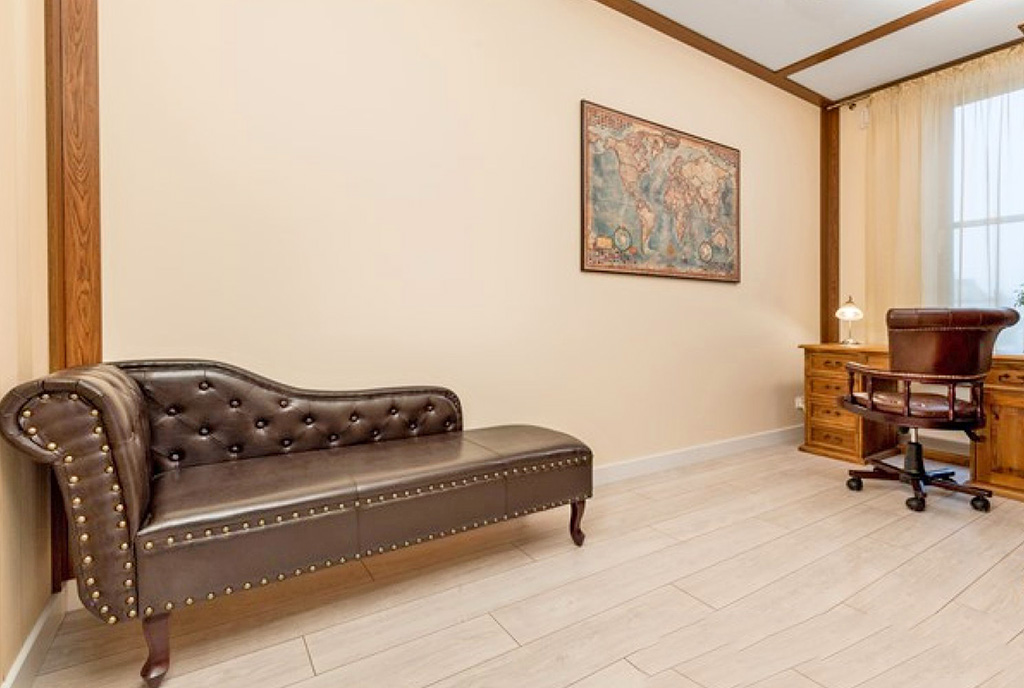 prestiżowy gabinet w ekskluzywnym apartamencie na wynajem Wrocław