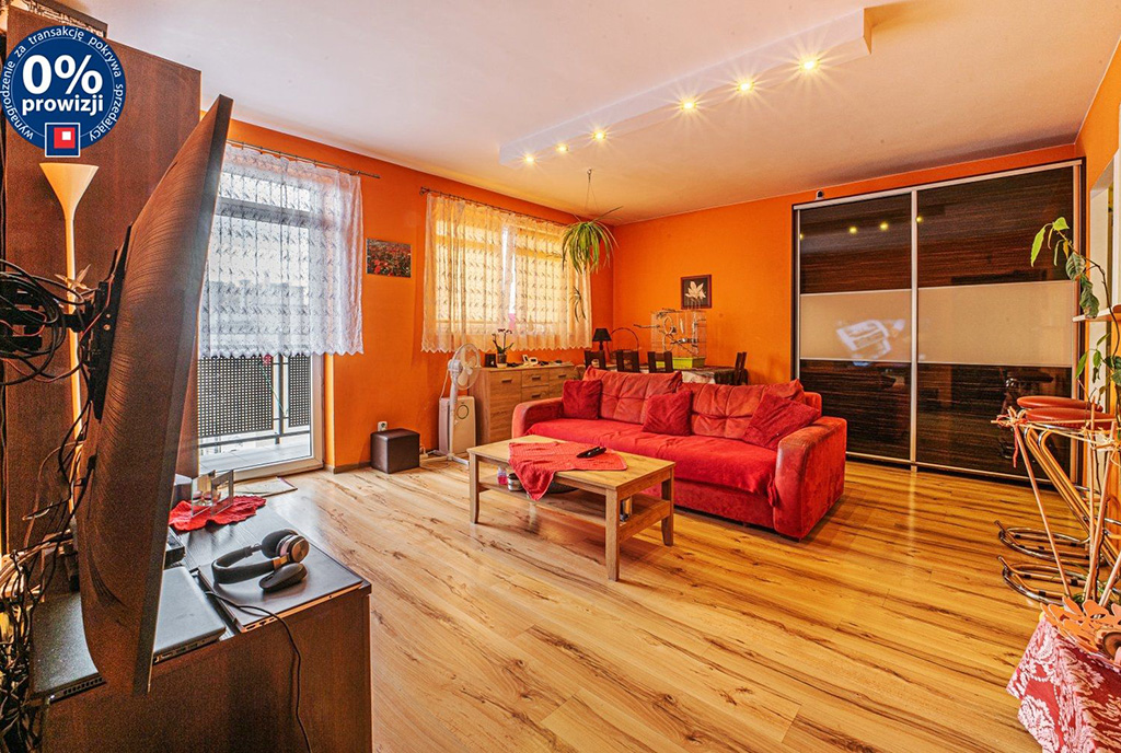 kameralny salon w ekskluzywnym apartamencie na sprzedaż Bolesławiec