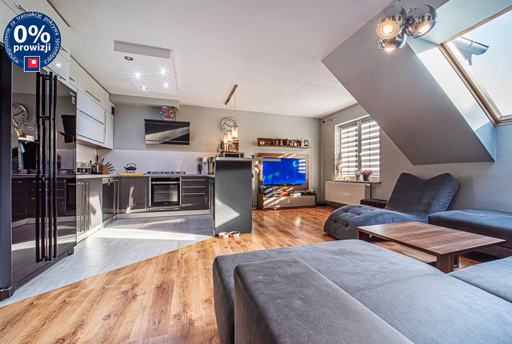 nowoczesny design pokoju dziennego w ekskluzywnym apartamencie do sprzedaży Bolesławiec