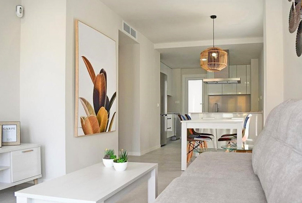 zaprojektowane zgodnie z najnowszymi trendami wnętrze luksusowej willi na sprzedaż Hiszpania (San Pedro del Pinatar)