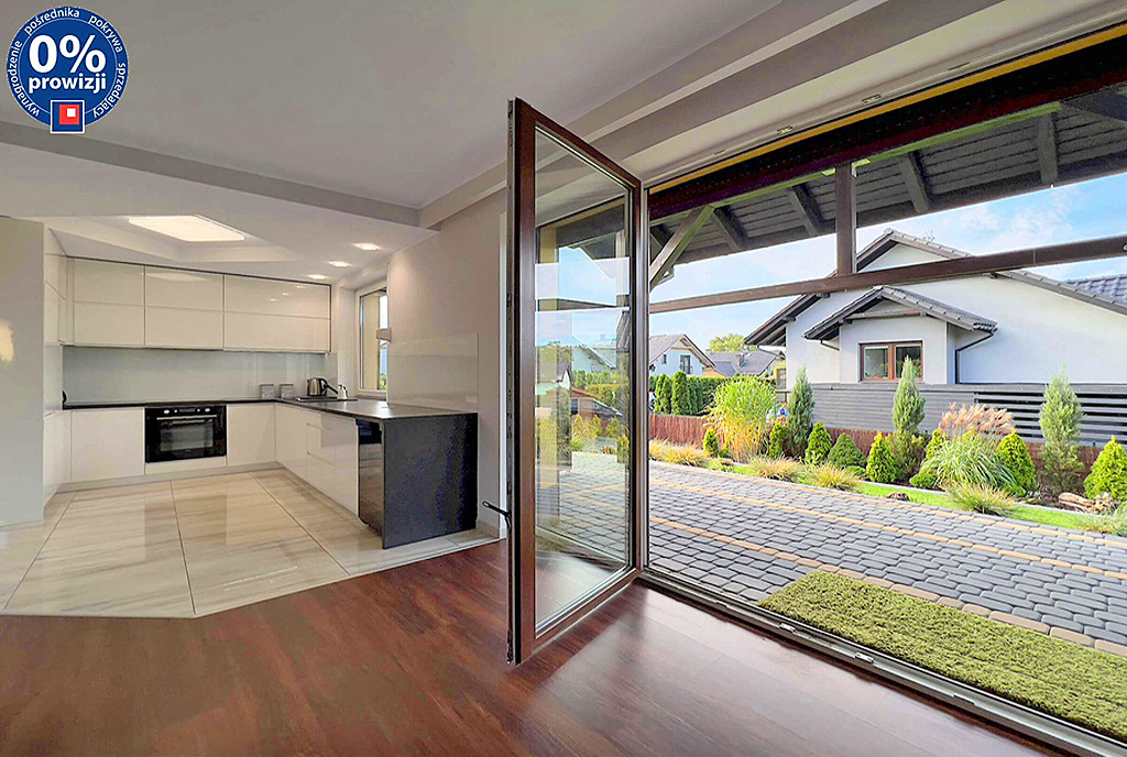 salon oraz wyjście na taras przy luksusowej willi do sprzedaży Katowice (okolice)