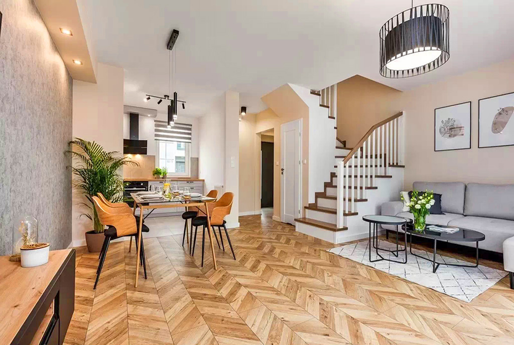 przestronny salon w ekskluzywnym apartamencie do sprzedaży Gdynia (okolice)