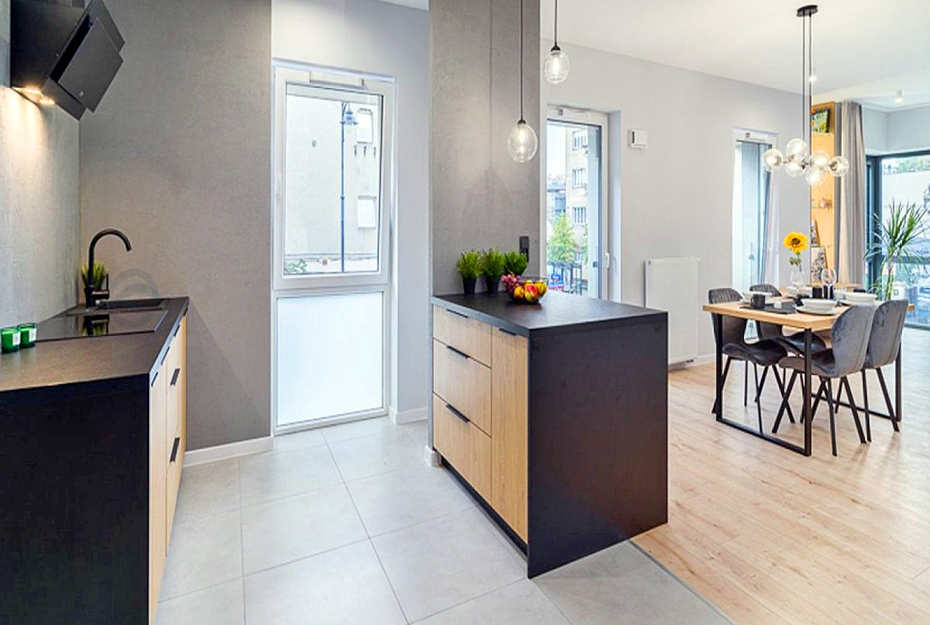 przestronne wnętrze luksusowego apartamentu na sprzedaż Łódź