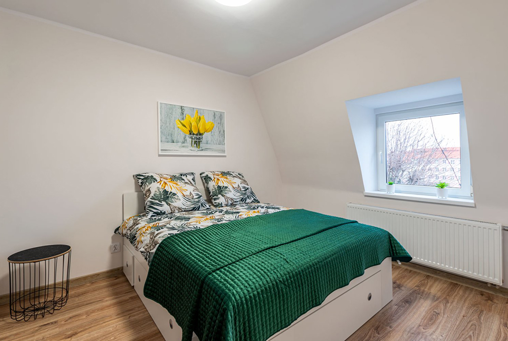 prywatna sypialnia w ekskluzywnym apartamencie na sprzedaż Elbląg