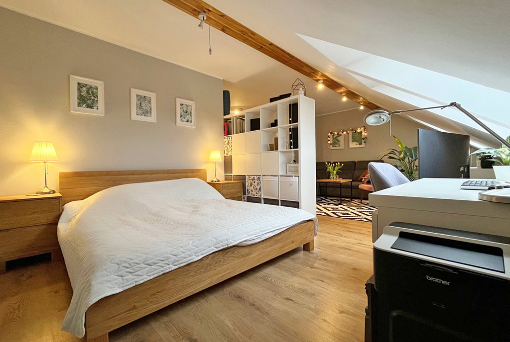 zaciszna sypialnia w ekskluzywnym apartamencie na sprzedaż Szczecin