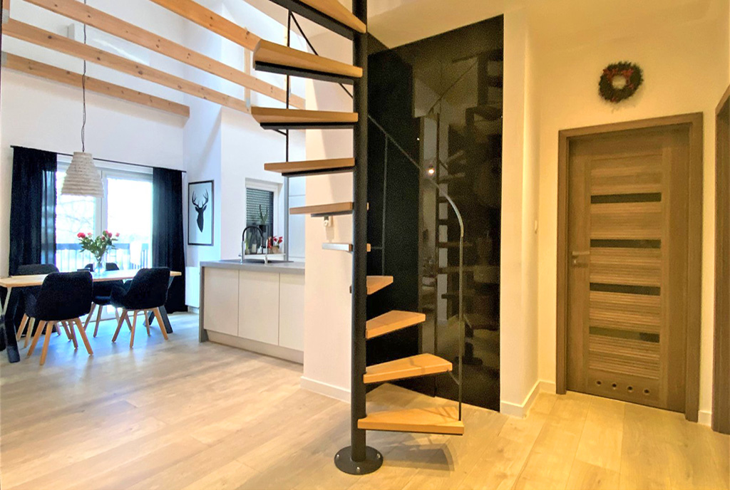 2-poziomowe wnętrze luksusowego apartamentu na sprzedaż Wrocław (okolice)