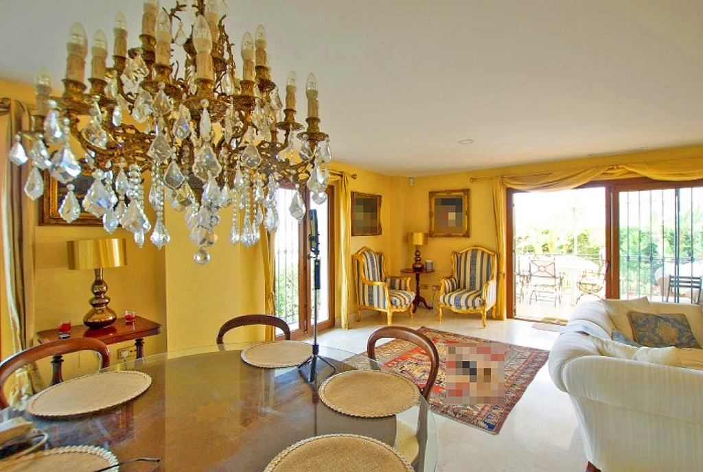 komfortowe wnętrze luksusowej willi na sprzedaż Hiszpania (Estepona, New Golden Mile)