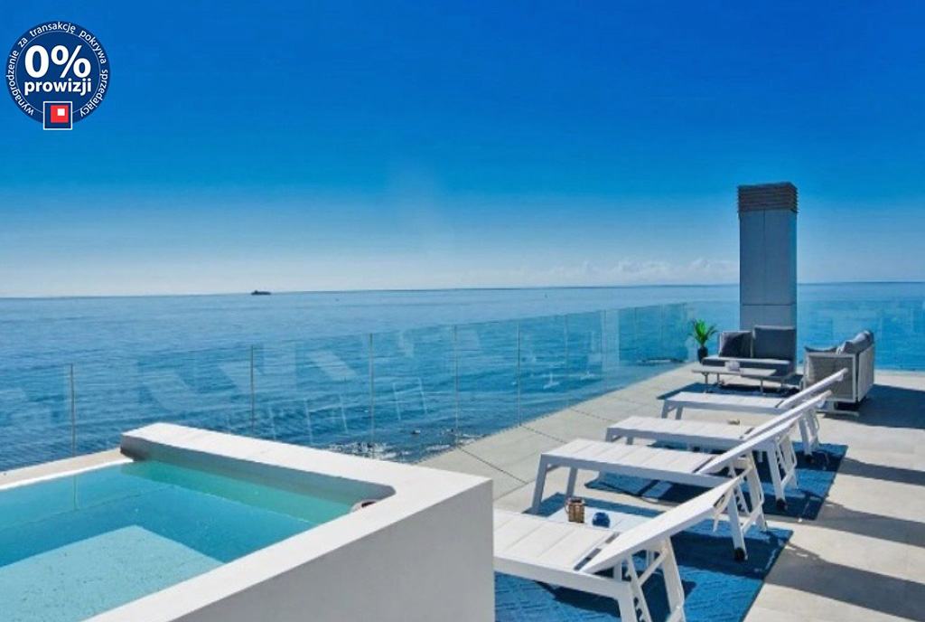 taras z widokiem na morze przy ekskluzywnym apartamencie na sprzedaż Hiszpania (Mijas Costa)