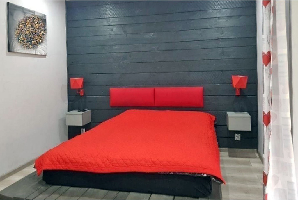 nowoczesna kolorystyka sypialnia w ekskluzywnej willi na sprzedaż Zielona Góra (okolice)