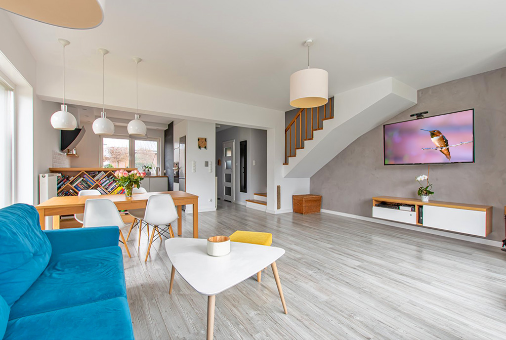 przestronne wnętrze ekskluzywnej willi do sprzedaży Poznań (okolice)