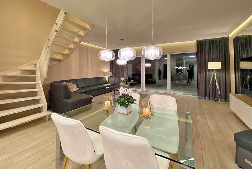 na pierwszym planie jadalnia w luksusowje will ido wynajmu Szczecin