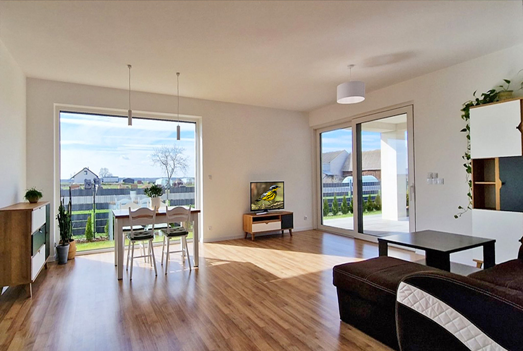 słoneczne wnętrze ekskluzywnej willi do sprzedaży Wieluń (okolice)