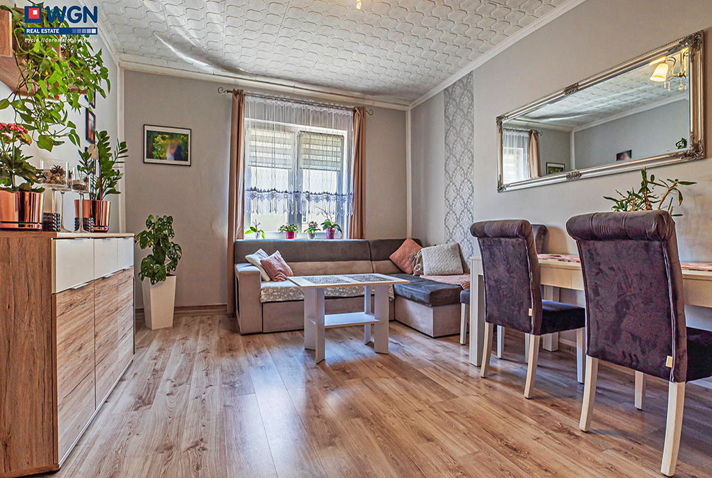 druga strona salonu w luksusowym apartamencie na sprzedaż Bolesławiec