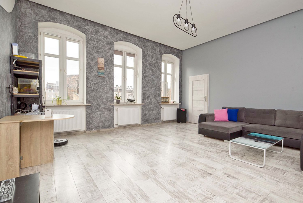 imponujący salon w ekskluzywnym apartamencie do sprzedaży Katowice (okolice)