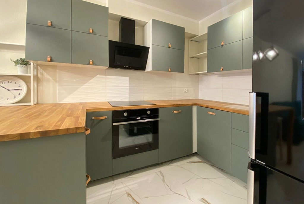 funkcjonalnie urządzona kuchnia w luksusowym apartamencie na sprzedaż Szczecin