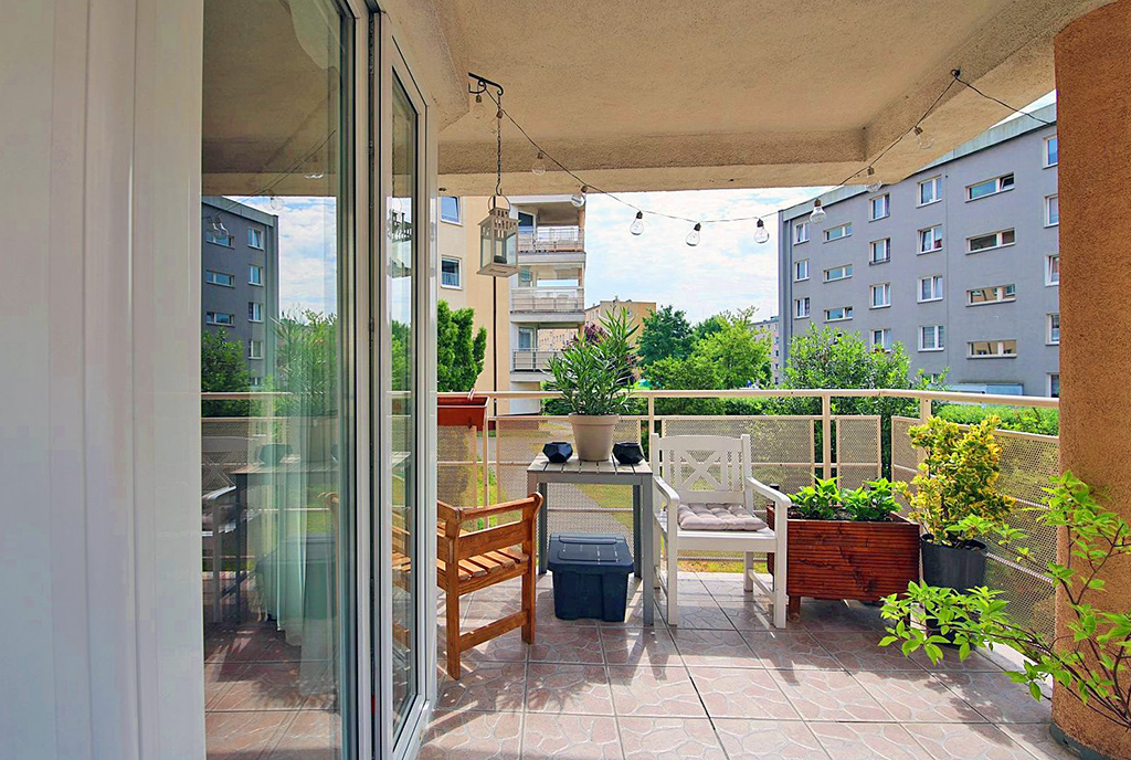 przepiękny balkon przy luksusowym apartamencie do sprzedaży Gorzów Wielkopolski