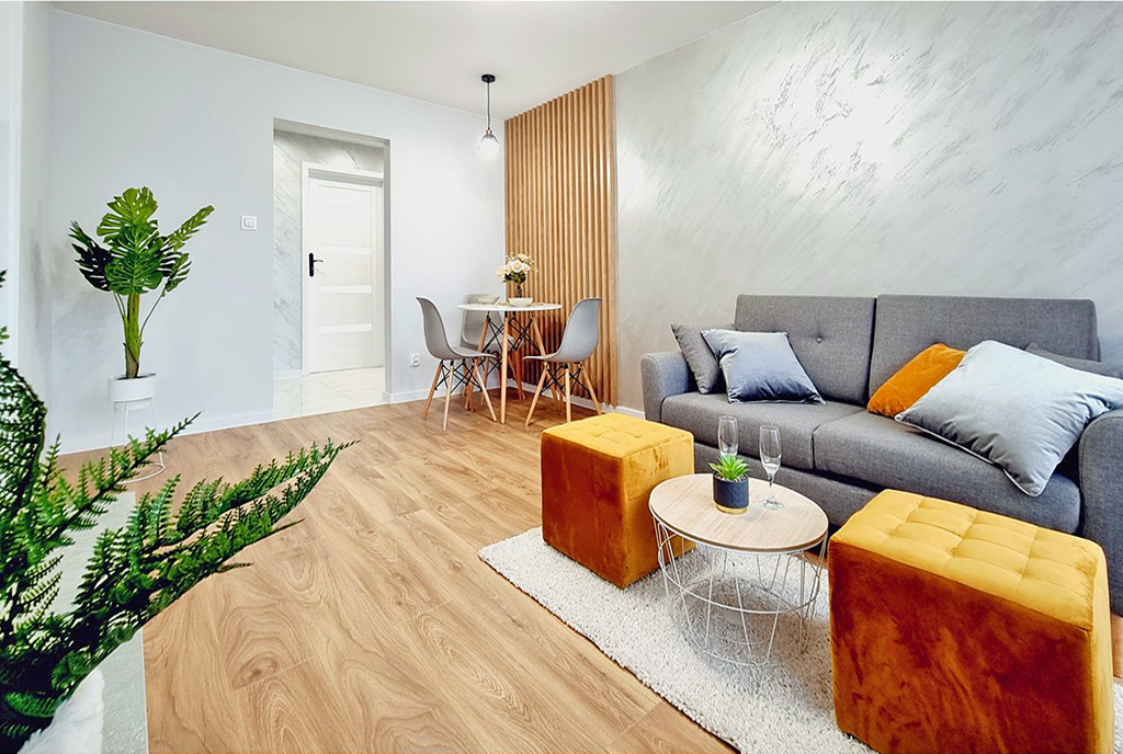 widok na pokój gościnny w luksusowym apartamencie na sprzedaż Mielec