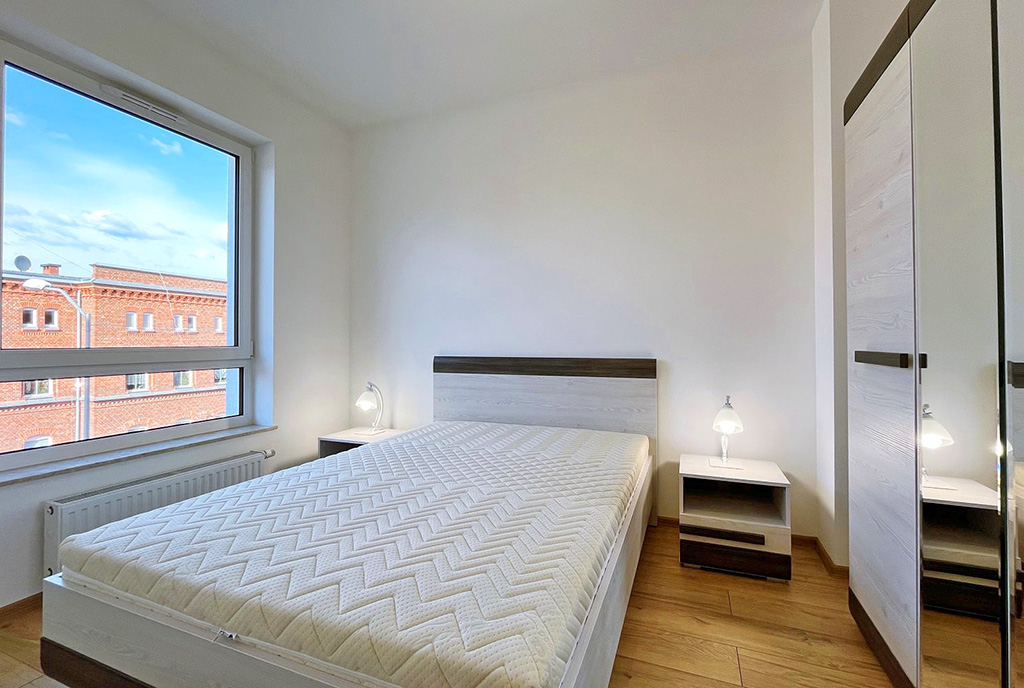 zaciszna sypialnia w ekskluzywnym apartamencie na wynajem Szczecin