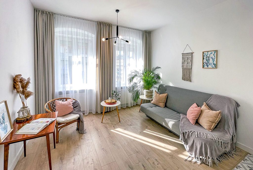 kameralny salon w ekskluzywnym apartamencie do wynajęcia Wrocław