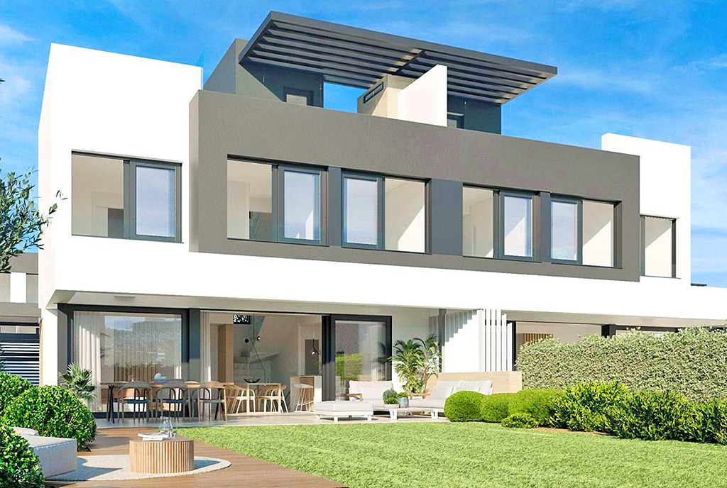 widok od strony tarasu na ekskluzywną willę do sprzedaży Hiszpania (Estepona)