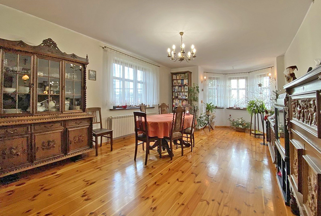 wytworne wnętrze luksusowej willi do sprzedaży Opole (okolice)