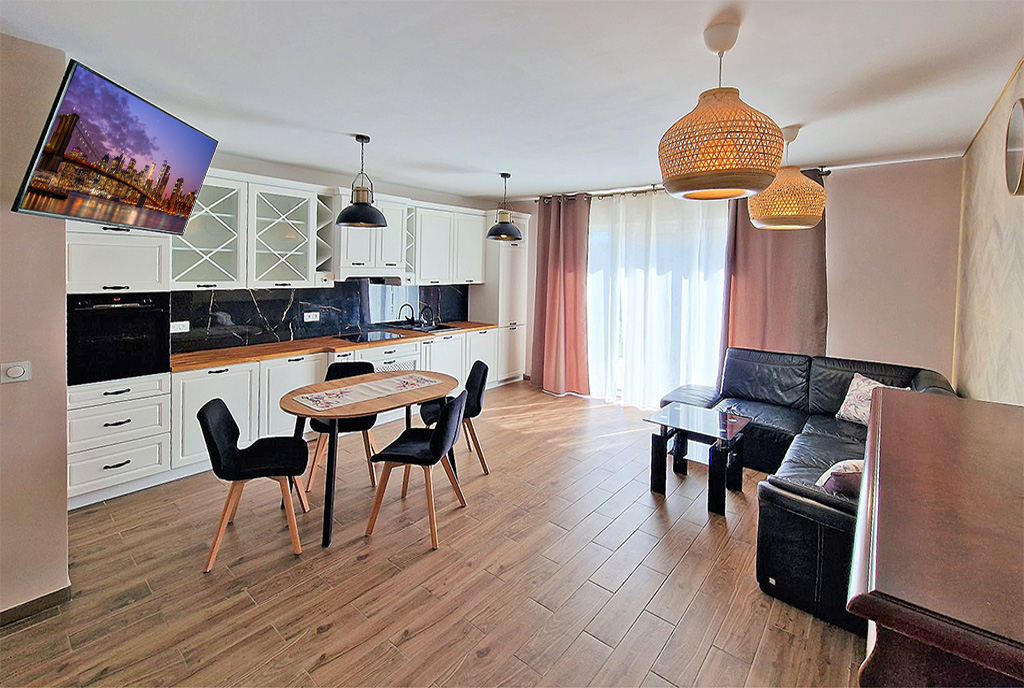 komfortowy pokój dzienny w ekskluzywnej willi do sprzedaży Bielsko-Biała (okolice)