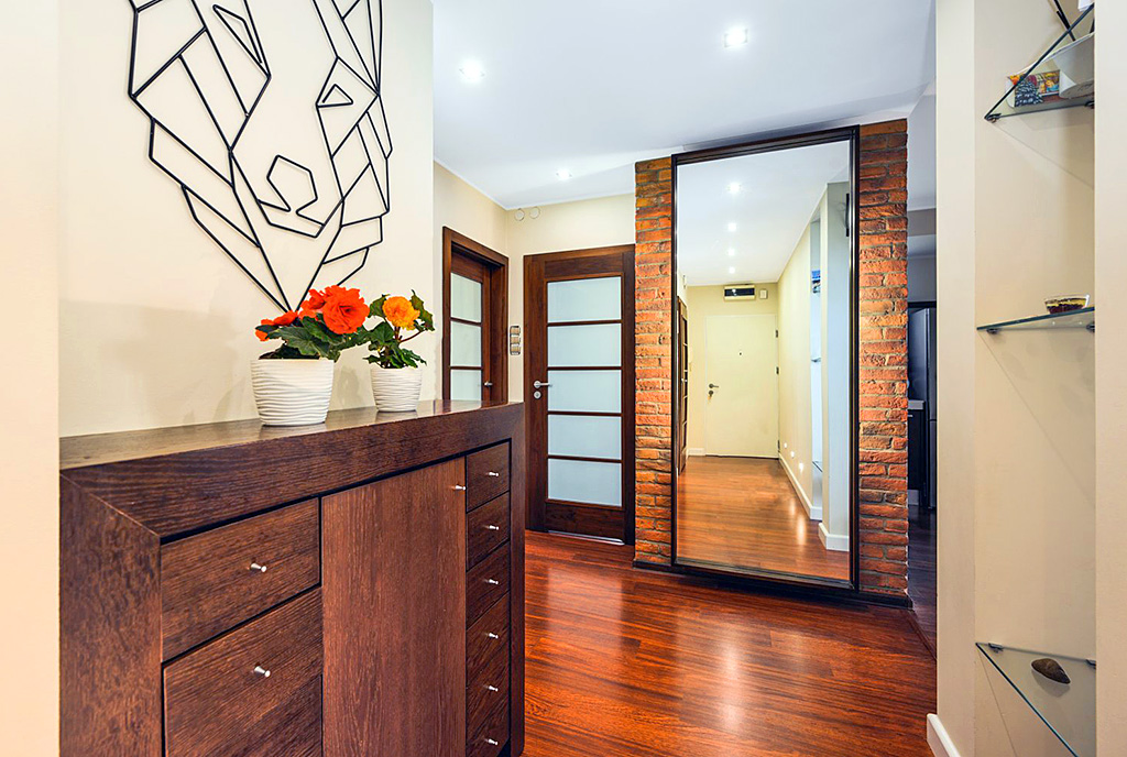 elegancki hol w luksusowym apartamencie na sprzedaż Gdańsk
