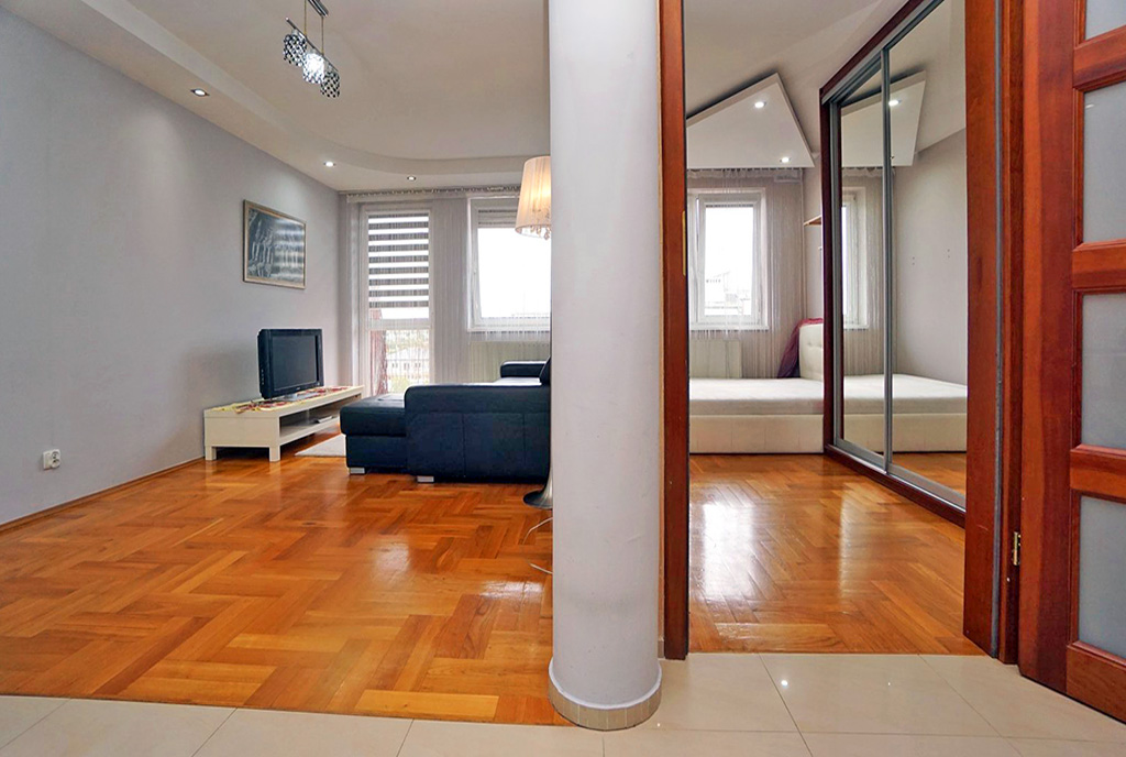 przestronne wnętrze luksusowego apartamentu do wynajmu Piotrków Trybunalski