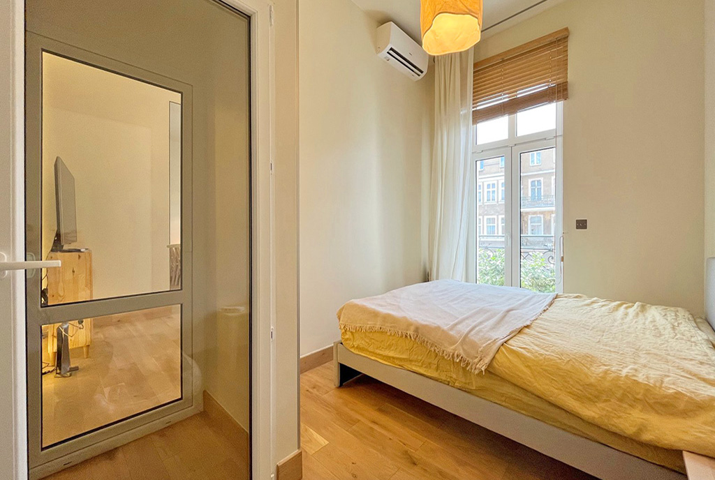 prywatna sypialnia w luksusowym apartamencie na wynajem Szczecin