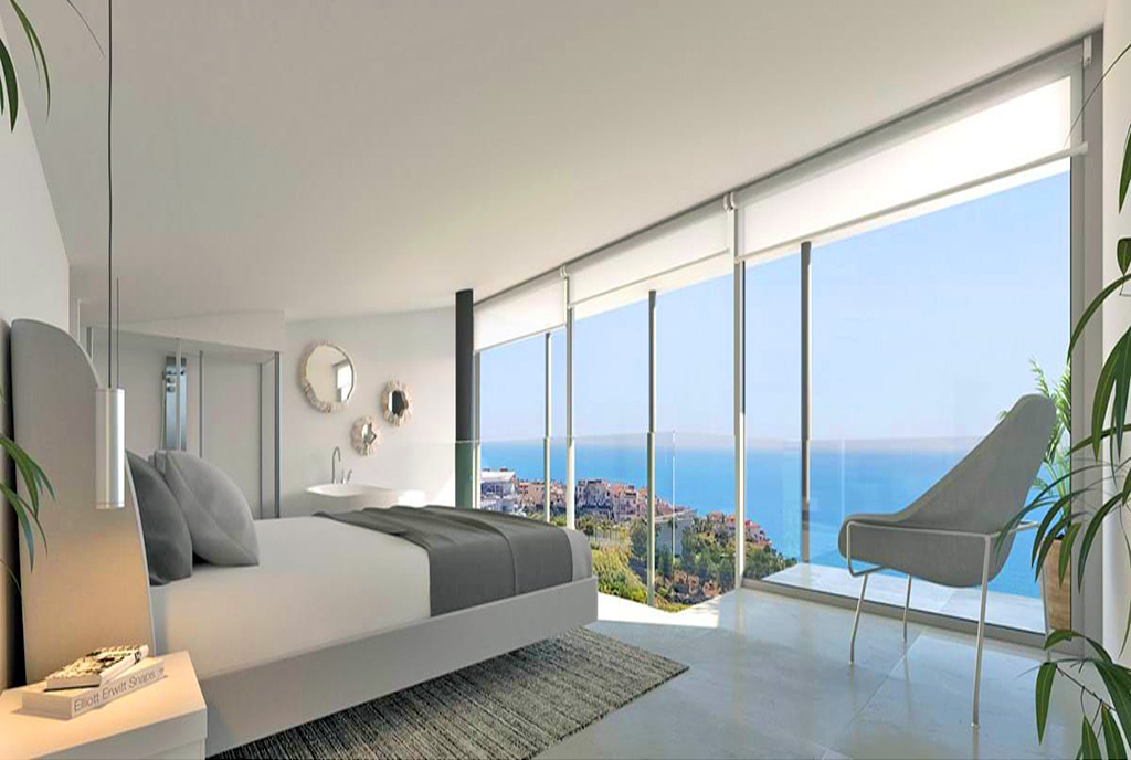 fragment sypialni w ekskluzywnej willi na sprzedaż Hiszpania (Benalmadena)