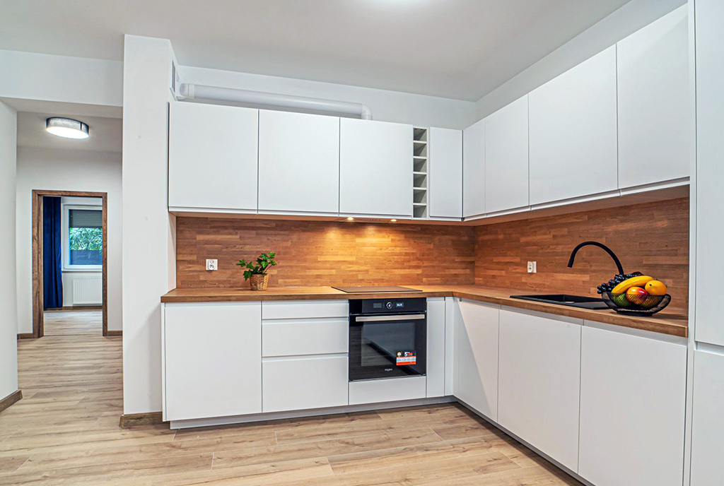 zzabudowana kuchnia w luksusowym apartamencie do wynajmu Bolesławiec