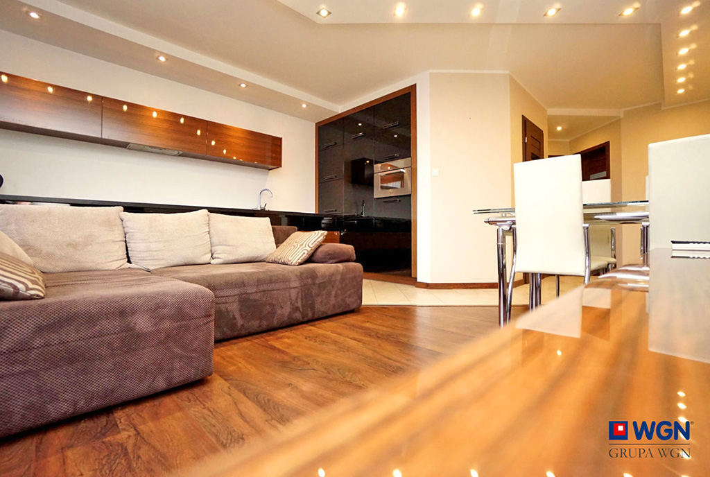 elegancki pokój gościnny w ekskluzywnym apartamencie do wynajęcia Konin