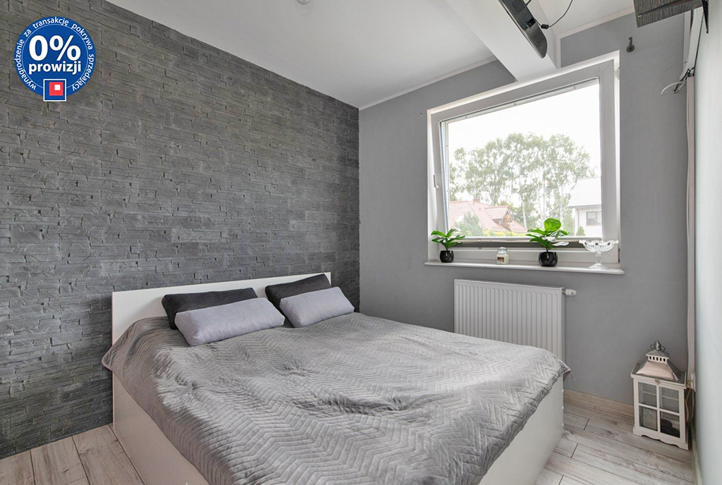 przytulna sypialnia w ekskluzywnej willi na sprzedaż Gdynia (okolice)