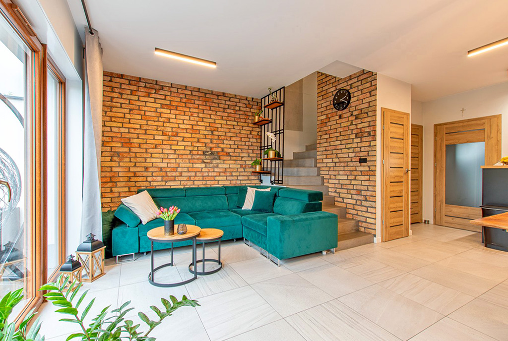 fragment salonu w luksusowej willi na sprzedaż Poznań (okolice)