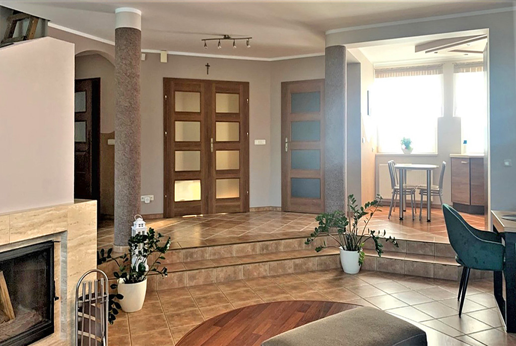 eleganckie wnętrze ekskluzywnej willi do sprzedaży Wrocław (okolice)